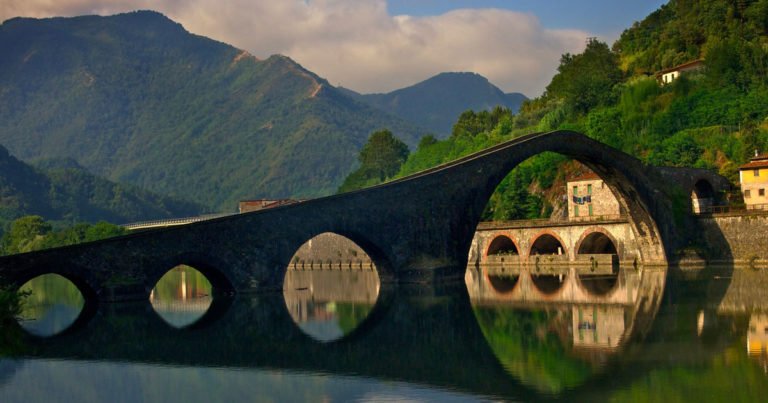 Il ponte del diavolo a Lucca: storia e leggende